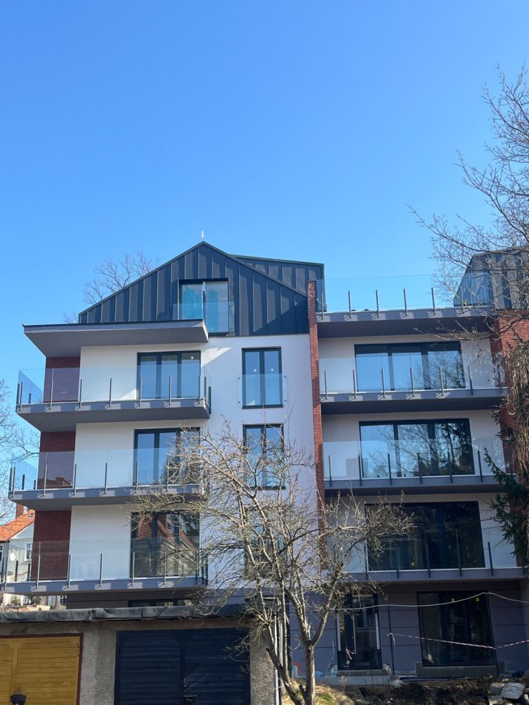 3ea2e71c-8a52-4765-9128-6aab3c1341bc